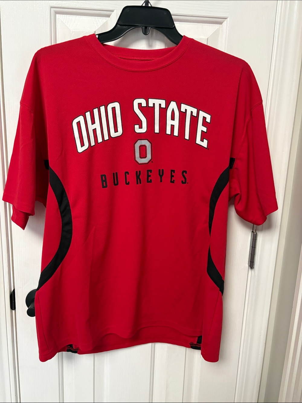 Ohio State Buckeyes Men’s Red Short-Sleeve Athletic top